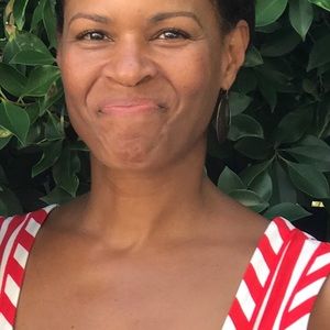 Meet your Posher, Maya